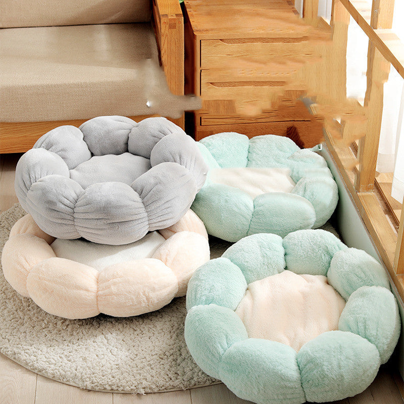 Cozy Pet Bed | Soft Cloth Dog & Cat Bed Mat with Flower Shape Design for Ultimate Comfort 1